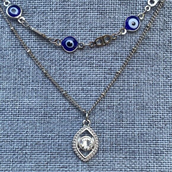 NWT New Urban Outfitters (OU) Silver/Blue Double Layer Evil Eye Pendant Necklace - Picture 4 of 8